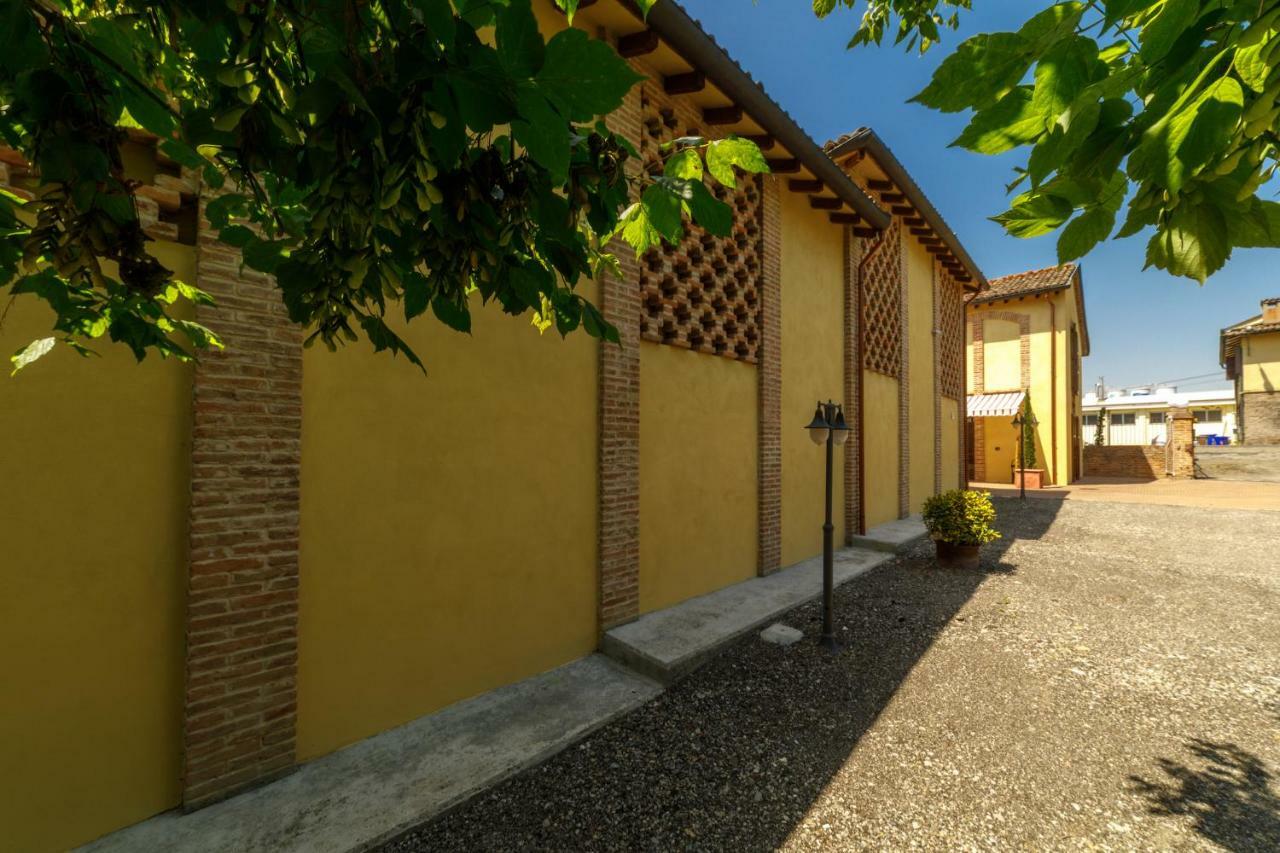 La Corte Del Mulino Fontanellato Luaran gambar